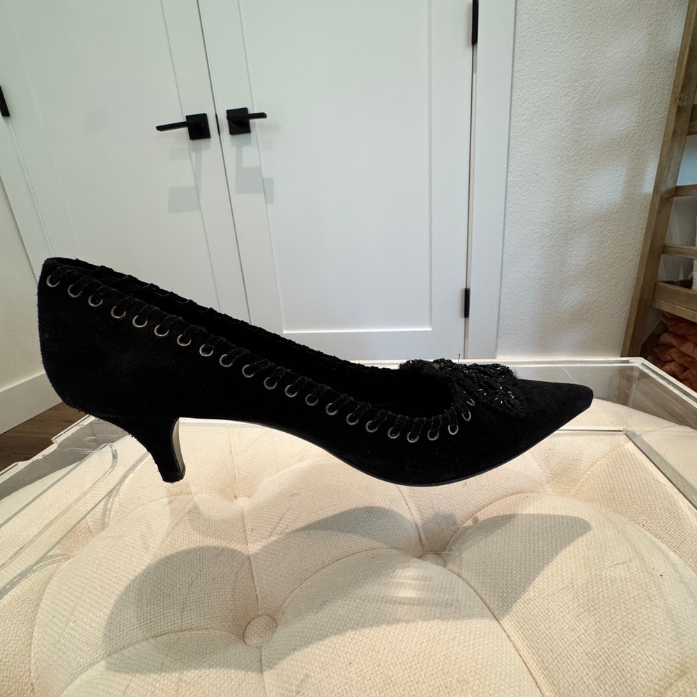 Prada Black Suede Beaded Embellished Pointed-Toe Heels (38.5) - Picture 3 of 13